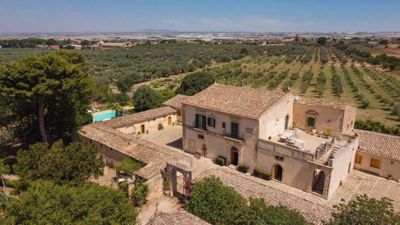 Villa Zottopera - Dimora Di Sicilia Chiaramonte Gulfi Eksteriør billede