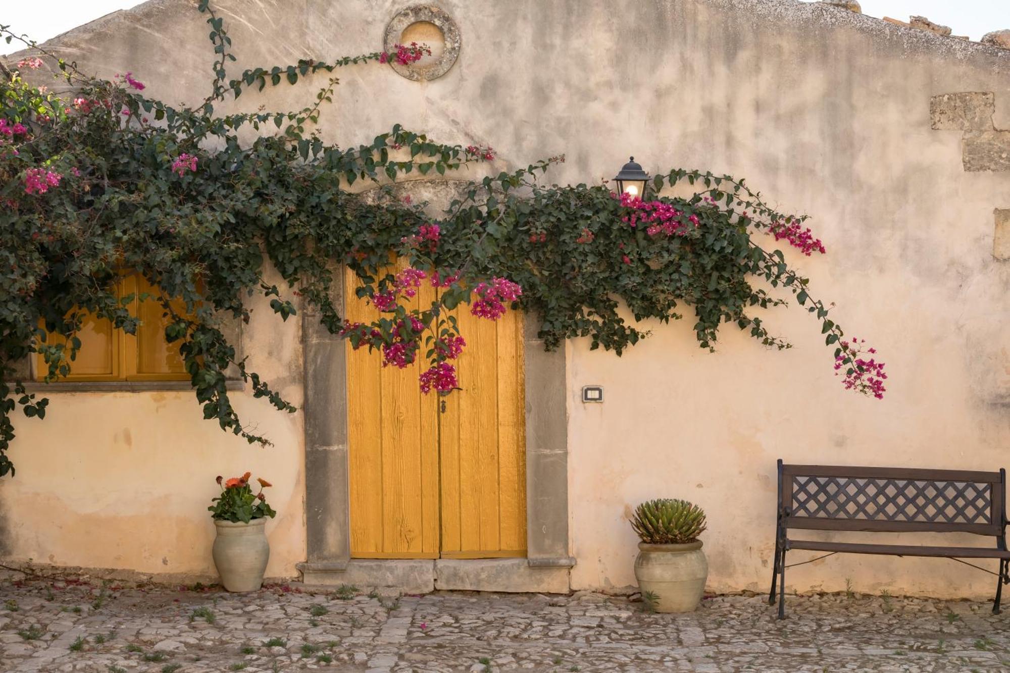 Villa Zottopera - Dimora Di Sicilia Chiaramonte Gulfi Eksteriør billede